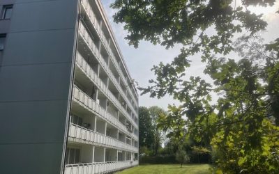 2 1/2 -Zimmer-Wohnung mit Balkon und Fahrstuhl im Herzen von Schenefeld